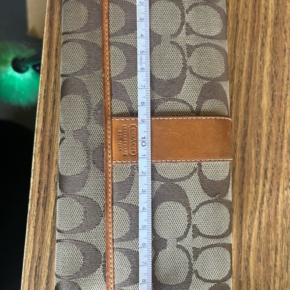 Coach Wallet with Brown Signature Design - Picture 8 of 8
